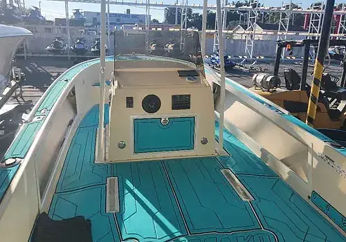 Blue and white boat surfaces are maintained by Marine Kings of Miami with boat maintenance services.