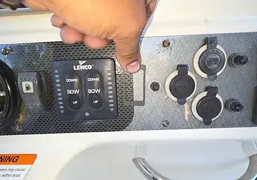 Control handling on a boat is part of marine engine diagnostics by Marine Kings of Miami.