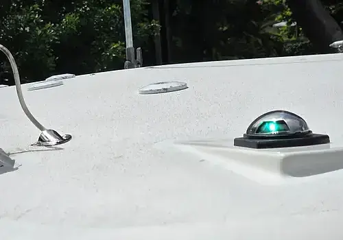 Top-mounted lights are installed by Marine Kings of Miami using marine electrical troubleshooting.