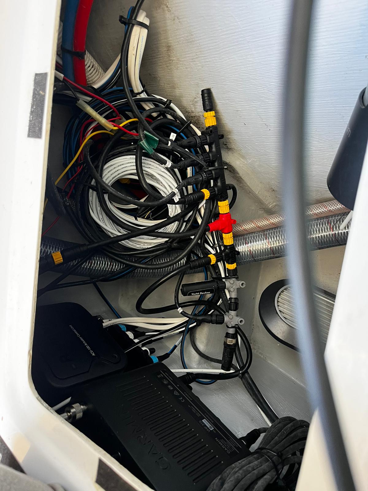 Boat wiring systems are installed by Marine Kings of Miami with marine electrical troubleshooting in Miami, Florida.
