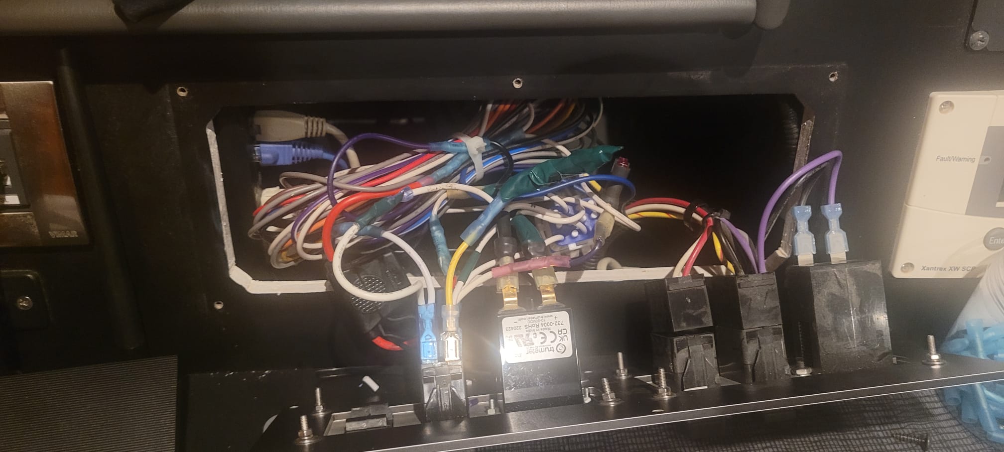 Car radio wiring reflects marine electrical troubleshooting handled by Marine Kings of Miami.