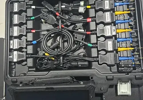  A case with wiring is handled by Marine Kings of Miami with marine electrical troubleshooting in Miami, Florida.