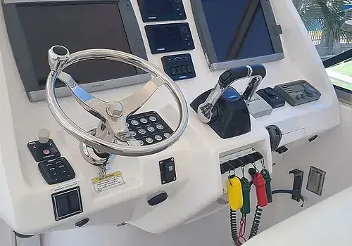Boat controls are installed by Marine Kings of Miami with marine electrical troubleshooting in Miami, Florida.